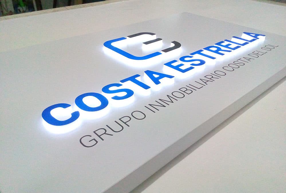 Rótulos luminosos para llamar la atención de tus clientes