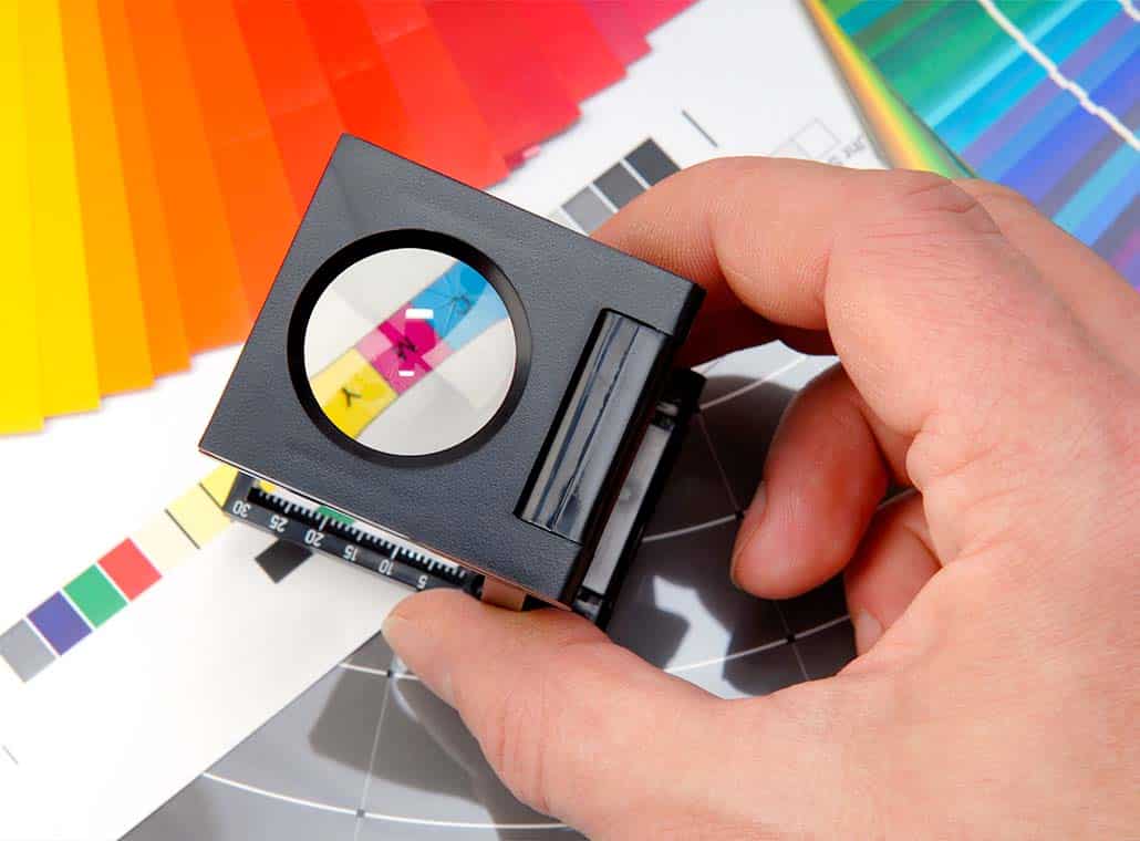 Vinilo polimérico brillo AVERY 700